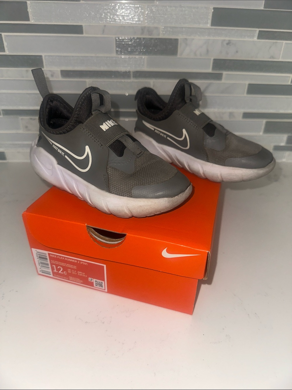 Nike Flex Runner 2 Children’s size 12c